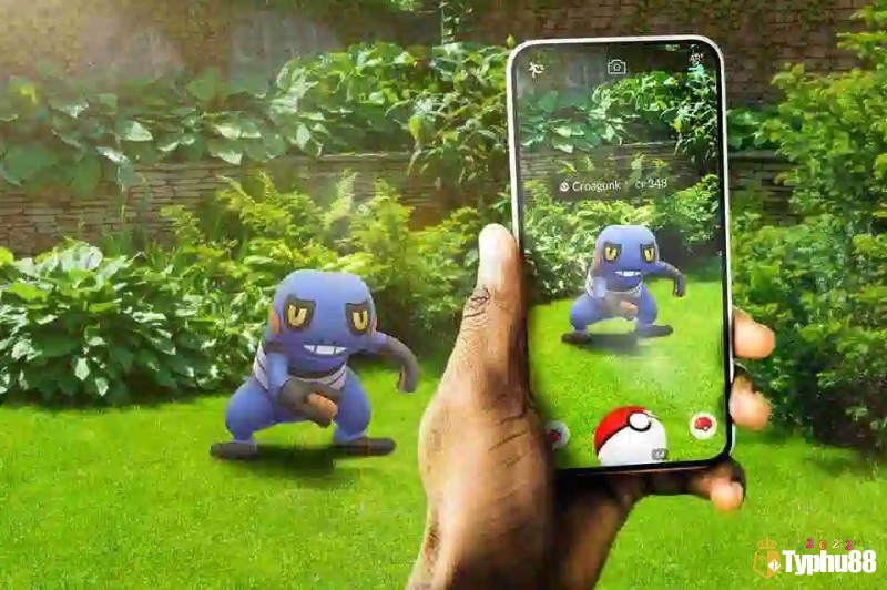 Trải nghiệm Game Pokémon GO và so tài với những thành viên khác